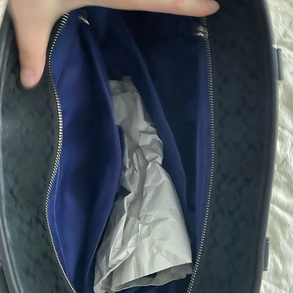 Coach Handbag - Picture 6 of 8